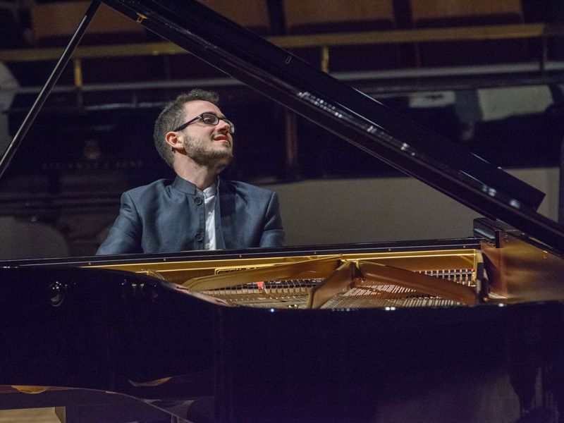 The Art of the Piano with Luca Buratto