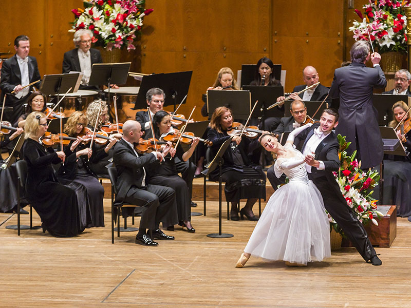 Dancers perform in Salute to Vienna
