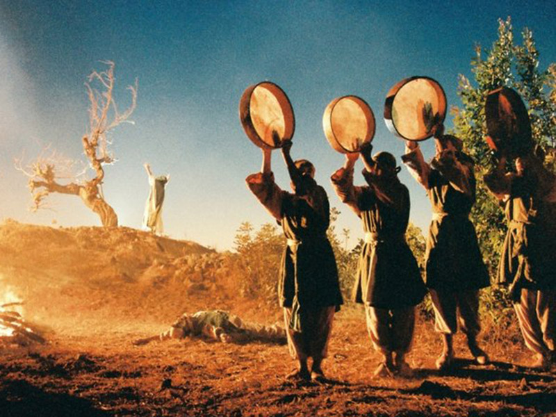 A still from Youssef Chahine’s musical Destiny