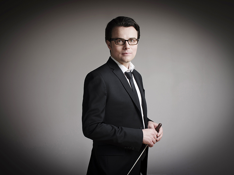 A promotional photo of conductor Martin MacDonald