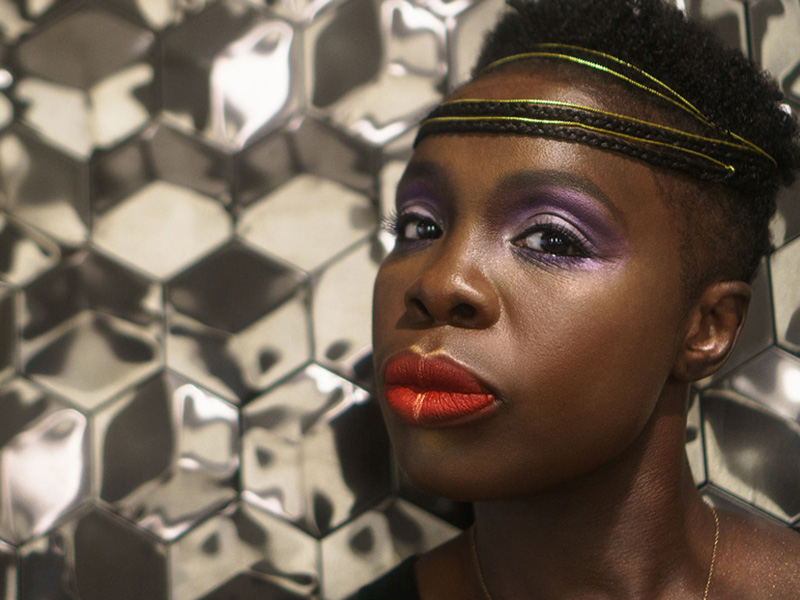 A promo photo of R&B singer Lynn Olagundoye