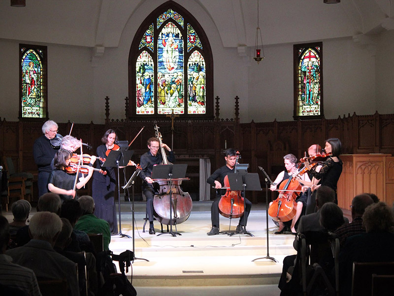 A photo of Kensington Sinfonia performing